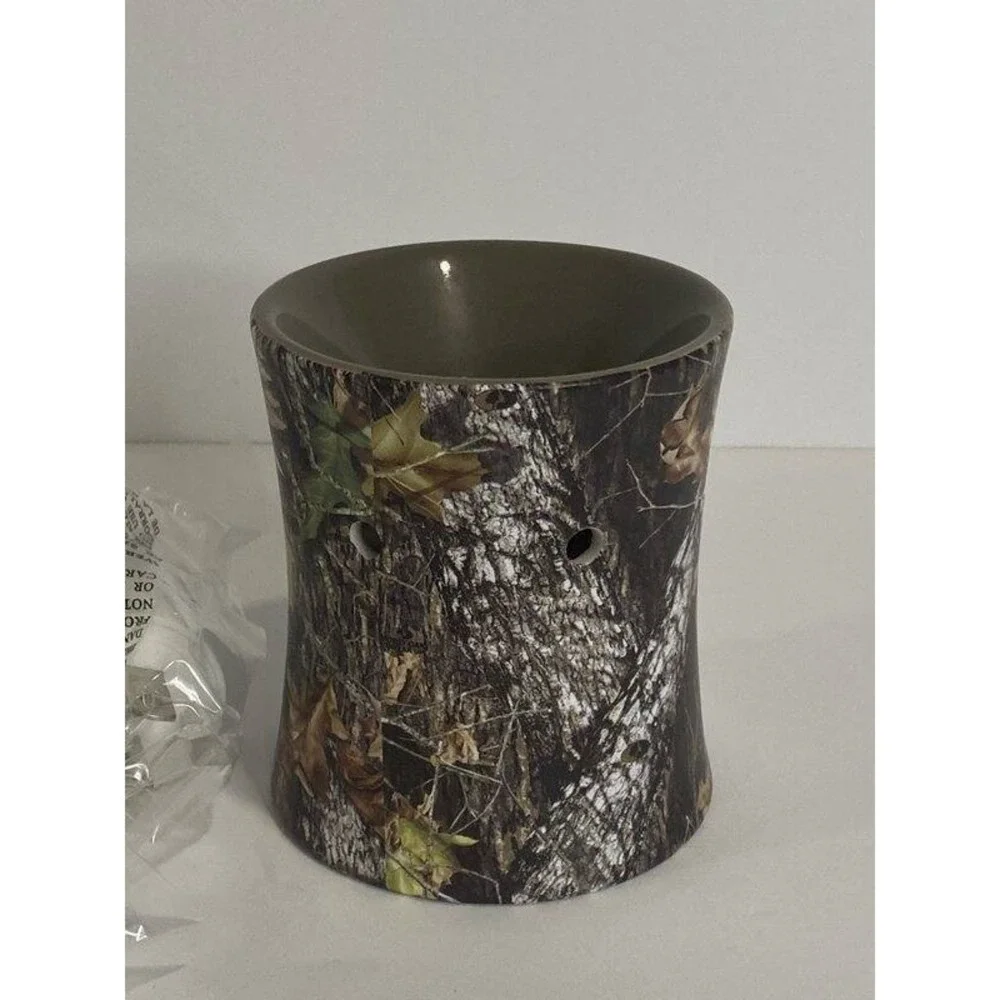Scentsy Mossy Oak Break Up Plug In Wax Warmer Portable New Box Camo